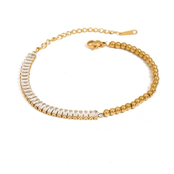 18K Gold Plated Beaded Bracelet - Picture 1 of 6